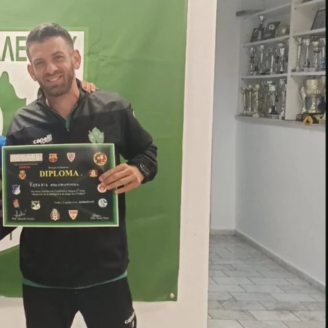 Κώστας  Κεφάκης